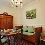 210176 - Comfortable Apartment For 6 People In The Heart Of The Grands Boulevards